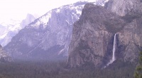 El_Capitan_and_Bridaveil_Falls.jpg